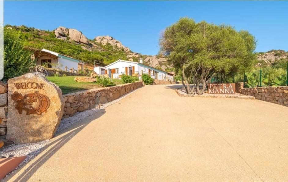 Tenuta Petra Manna Palau Zewnętrze zdjęcie